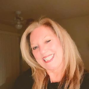 Meet your Posher, Gail